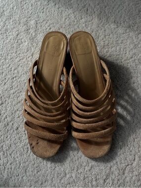 Paloma Wool Maria Nude Suede Sandal